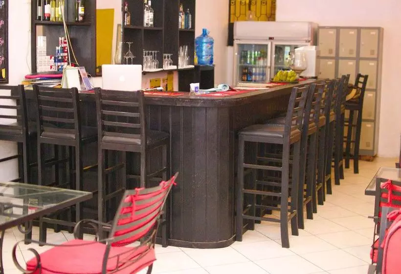 ペンション Sary's Guesthouse