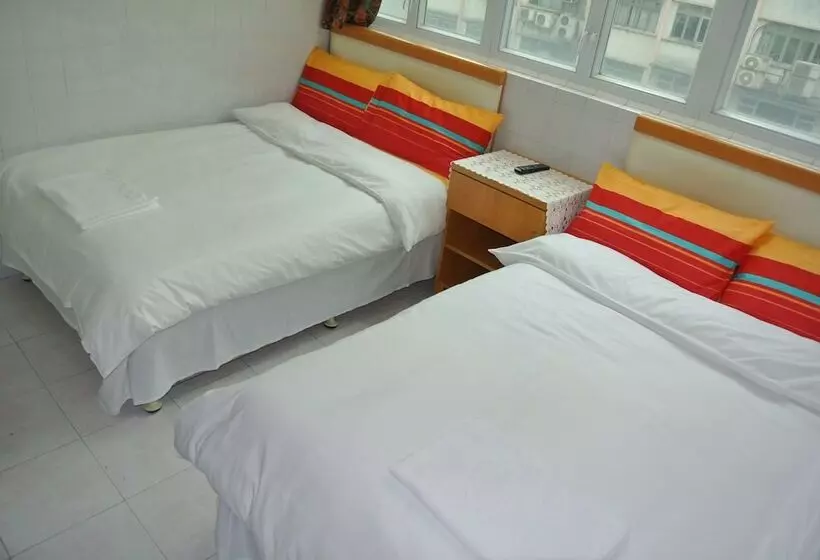 هاستل Fortunate Guest House