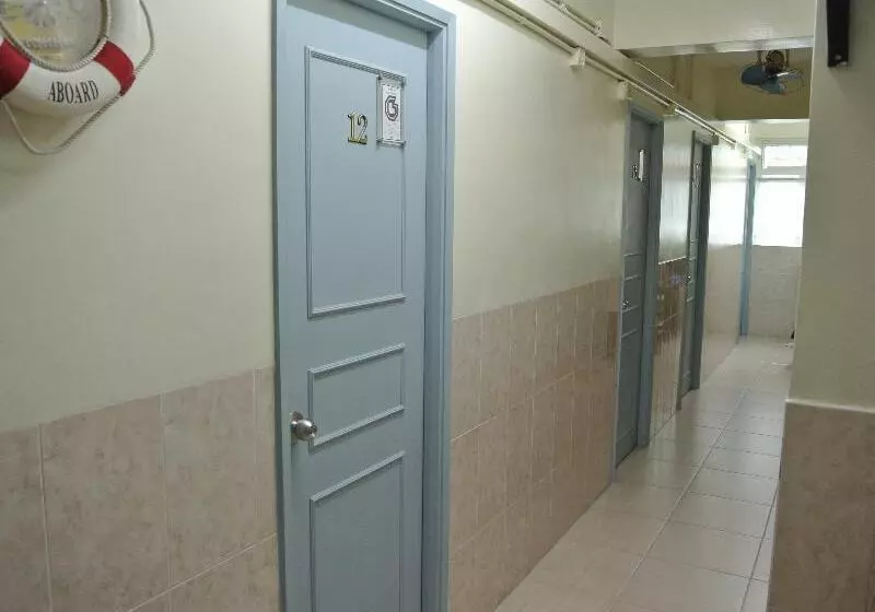 هاستل Fortunate Guest House