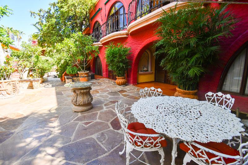 مبيت وإفطار Collection O Casa Bella Hotel Boutique, Cabo San Lucas