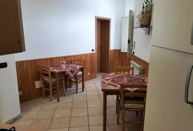 تختخواب و صبحانه Da Rosa