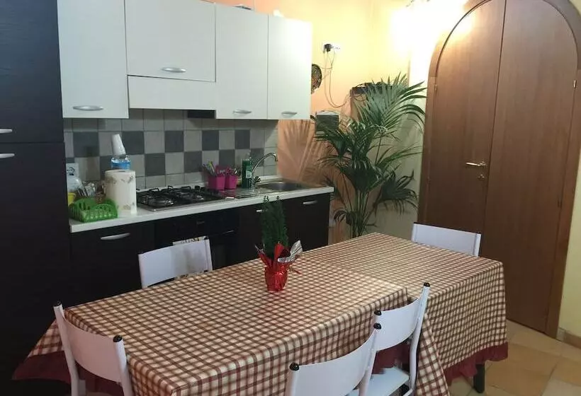 تختخواب و صبحانه Da Rosa