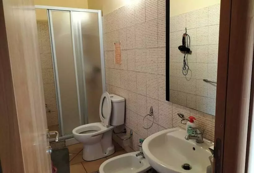 تختخواب و صبحانه Da Rosa