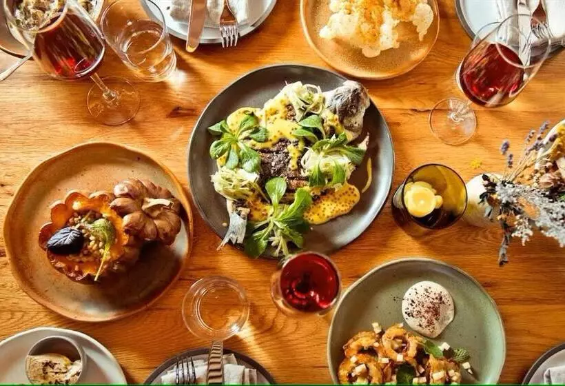 ベッドアンドブレックファースト Hill Farm Inn