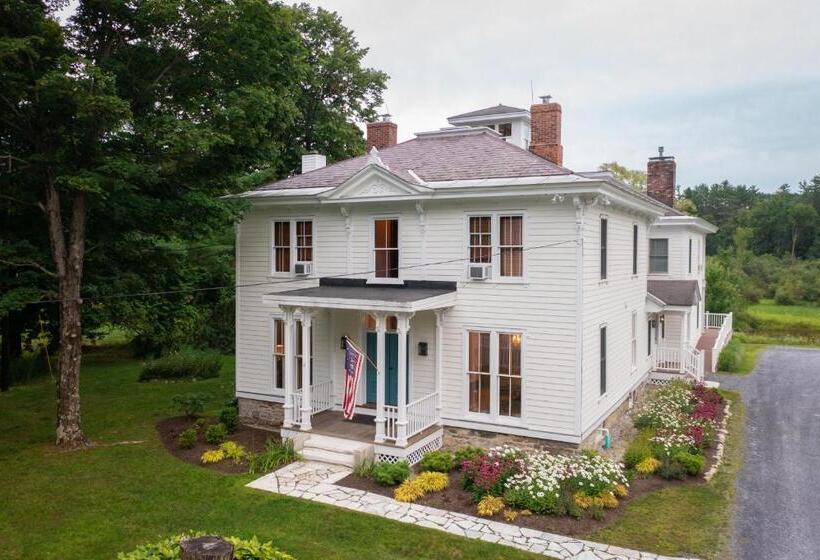 住宿加早餐  Hill Farm Inn