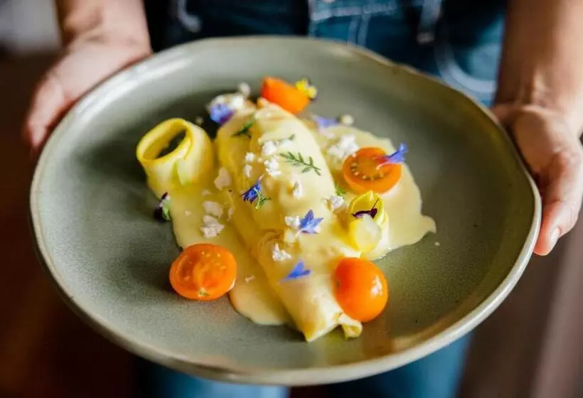 ベッドアンドブレックファースト Hill Farm Inn