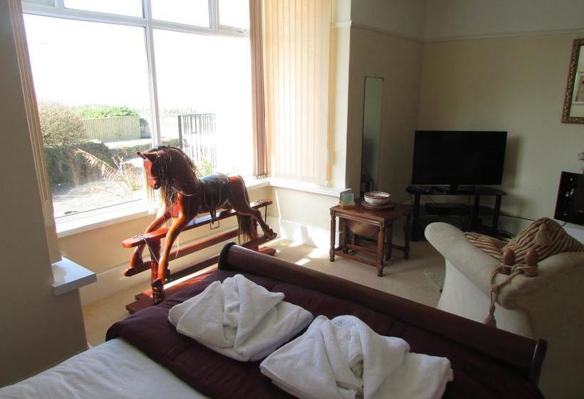 Aamiaismajoitus (B&B) Kallacliff - Guest Accommodation