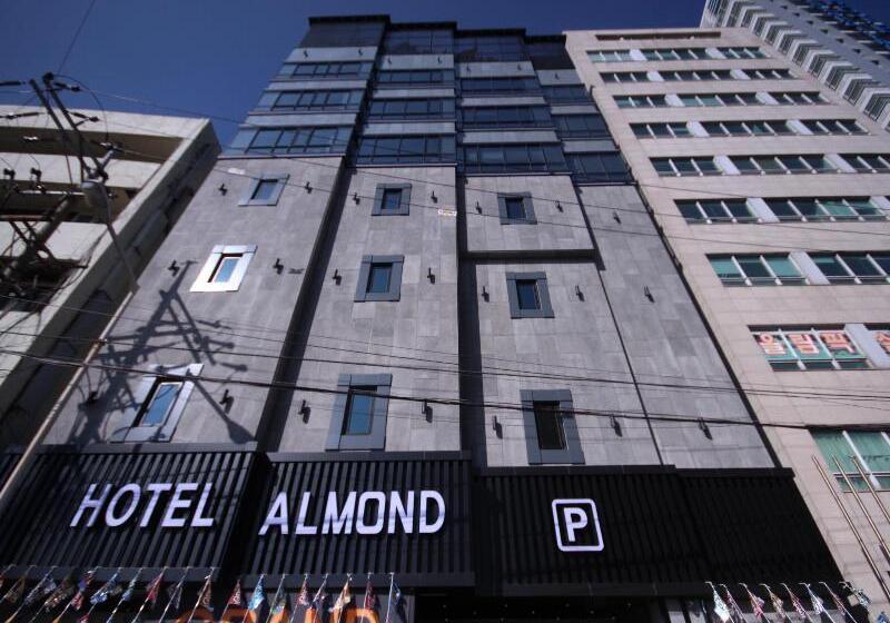 Almond Hotel Busan Station