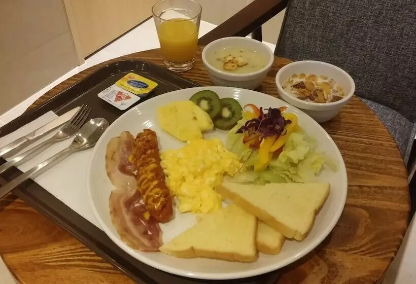 Almond Hotel Busan Station