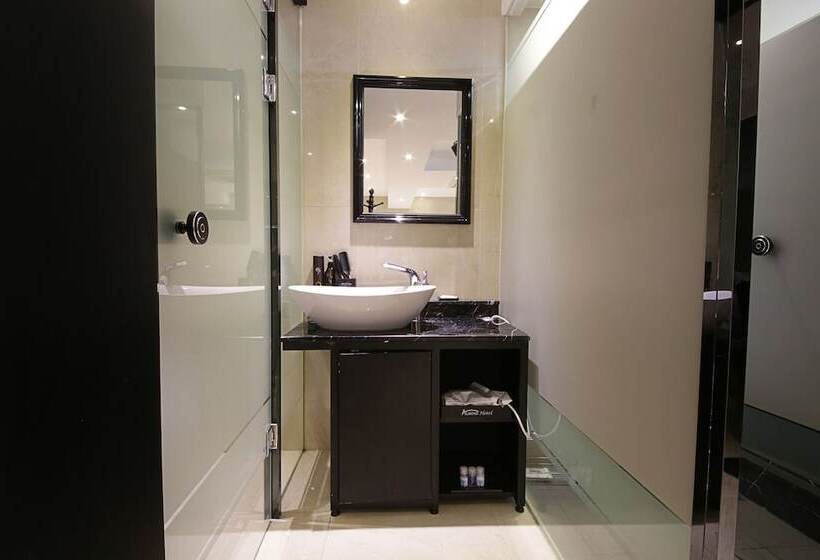 Almond Hotel Busan Station