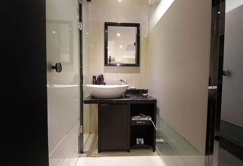 Almond Hotel Busan Station