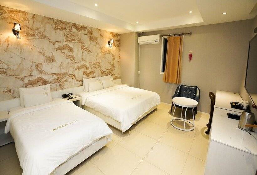 Almond Hotel Busan Station