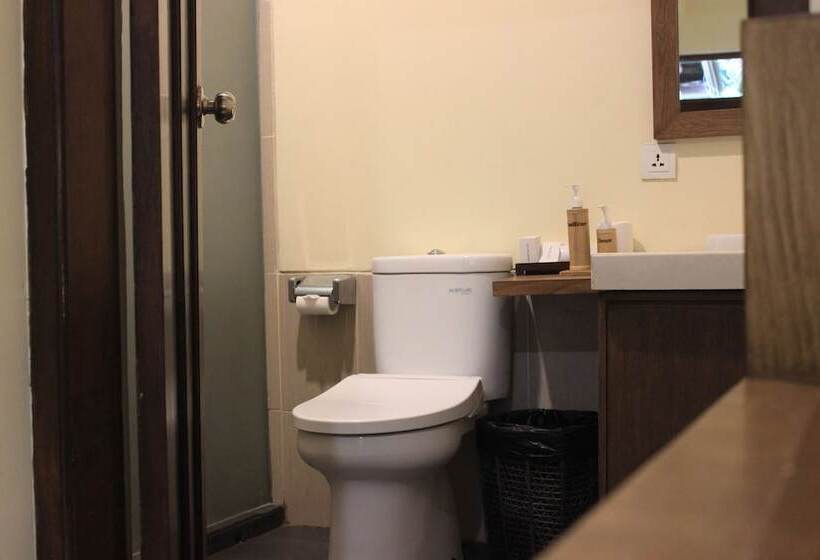 בית מלון כפרי Jambu Inn