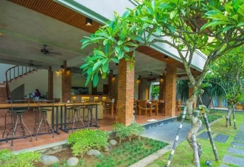 Hotel Kubu Cempaka Seminyak