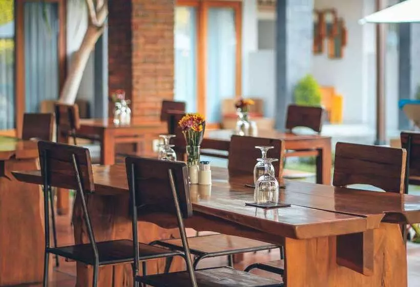 Hotel Kubu Cempaka Seminyak