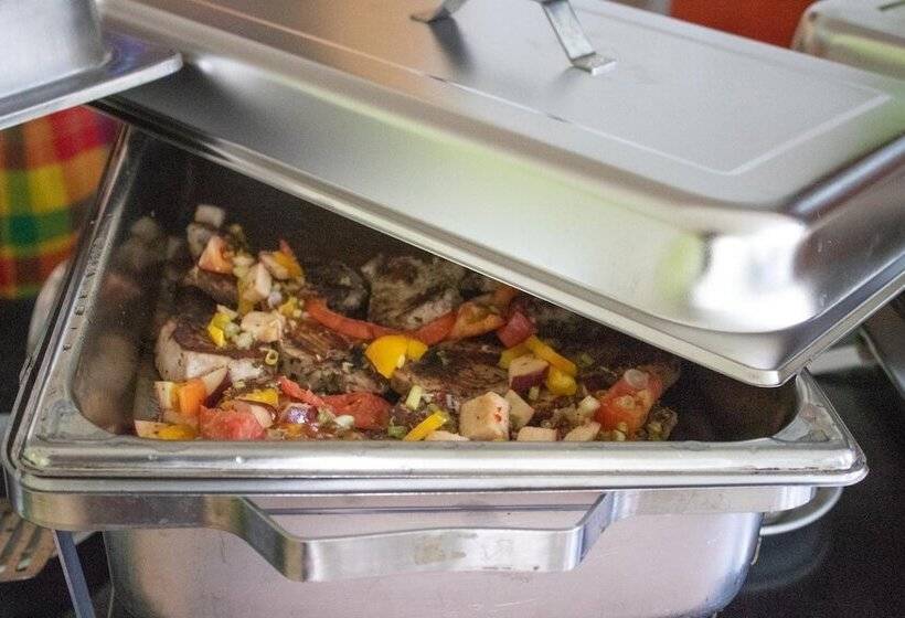 هتل La Flamboyant