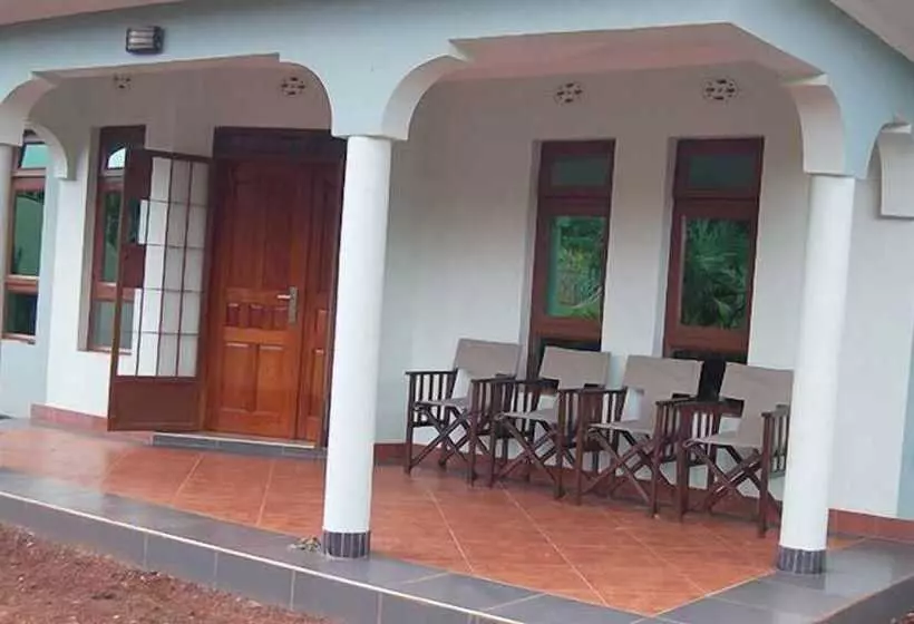 هتل Ngorongoro Villa & Restaurant