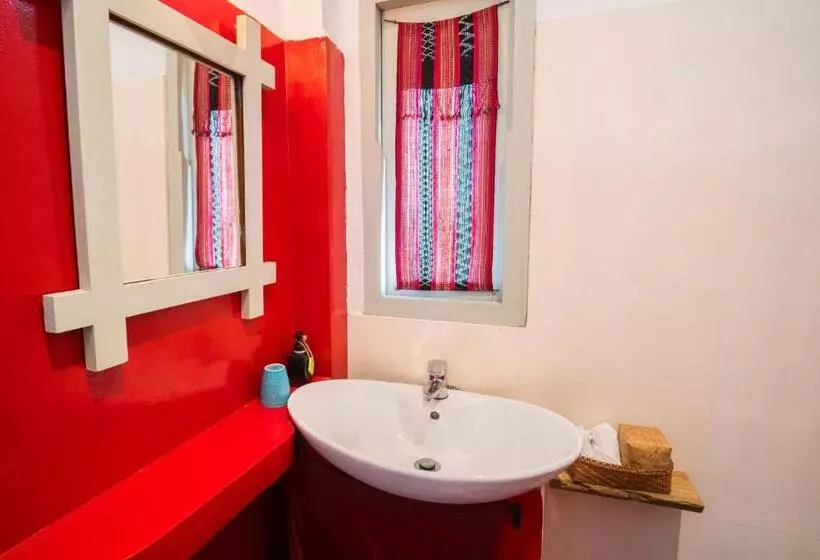 בית מלון כפרי Ock Pop Tok Mekong Villa