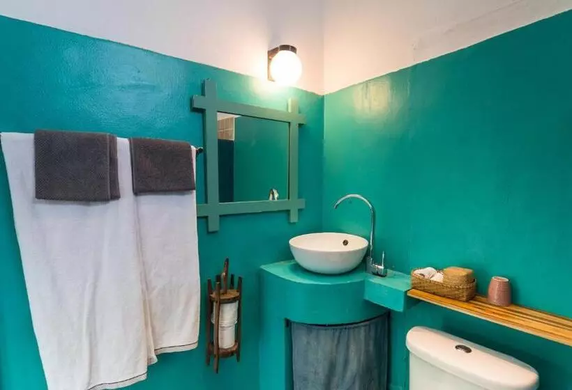 בית מלון כפרי Ock Pop Tok Mekong Villa