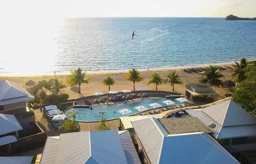 هتل Palm Beach Resort & Spa