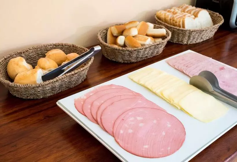 هتل Pousada Villa Piemonte