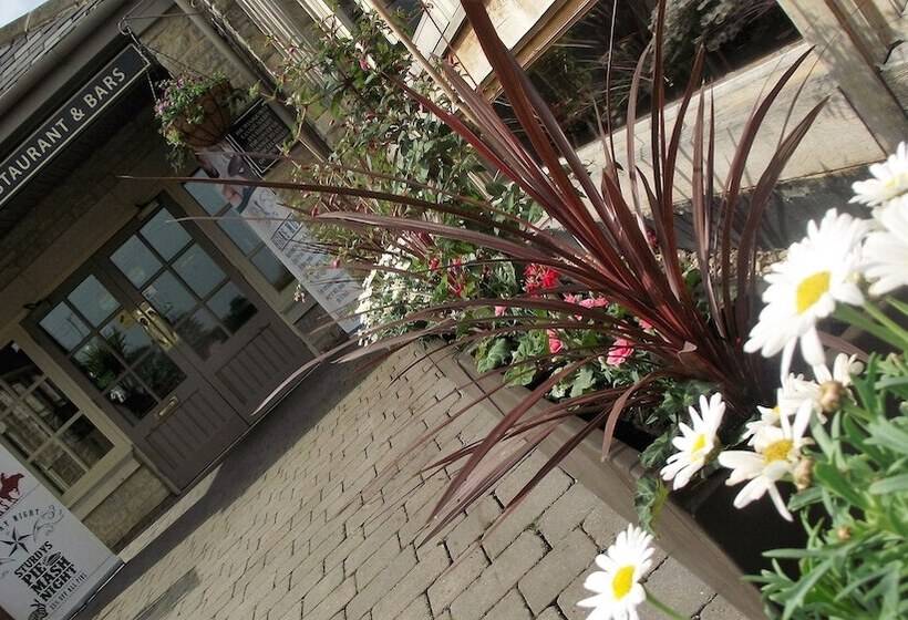 בית מלון כפרי Sturdys Castle