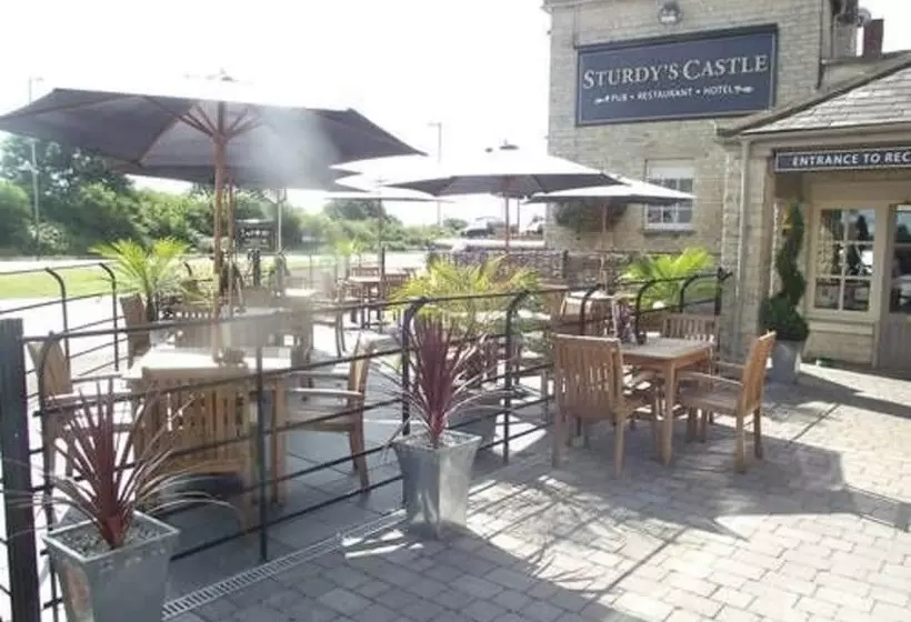 בית מלון כפרי Sturdys Castle