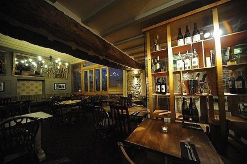 בית מלון כפרי Sturdys Castle