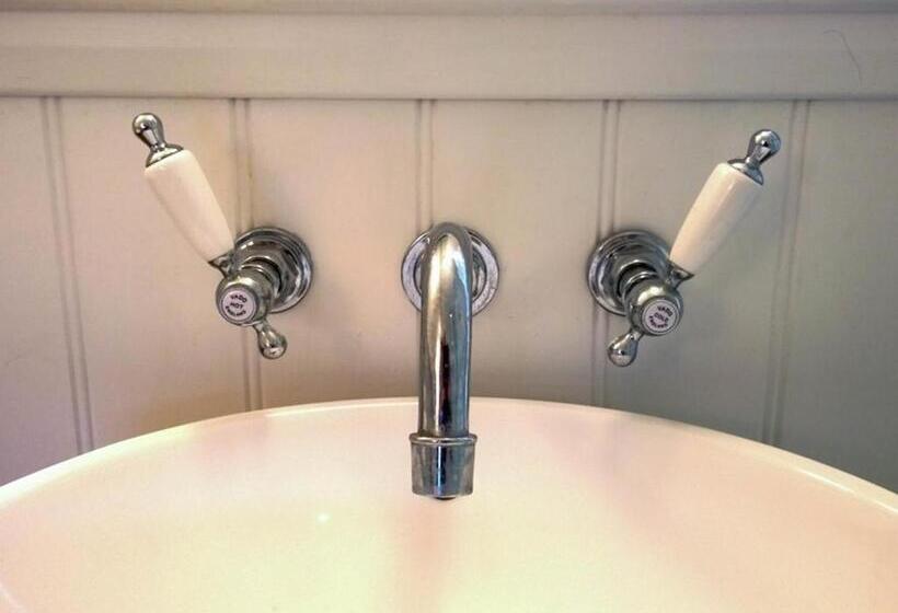 فندق The Green Man Boutique