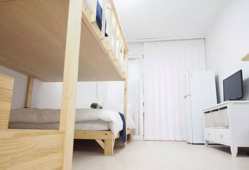 Pensão Ewha Hostel