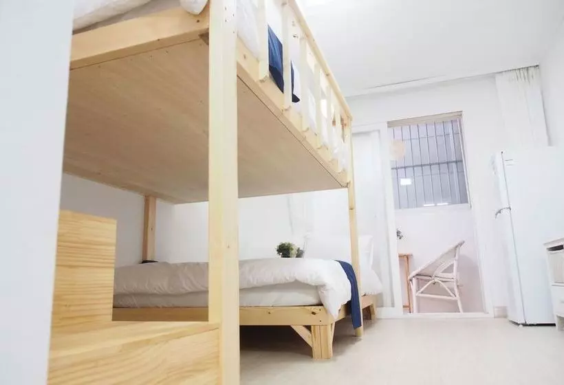 Pensão Ewha Hostel