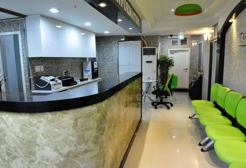 Пансион Goodstay Tomo Residence