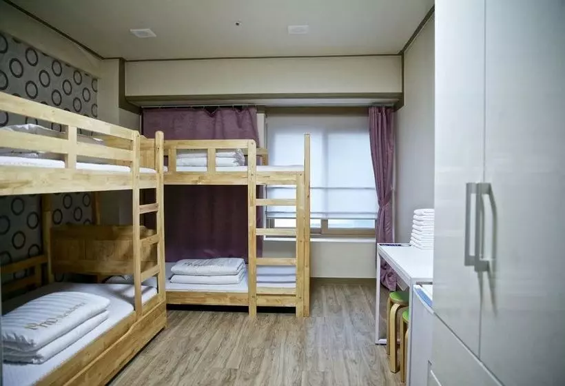 Пансион Goodstay Tomo Residence