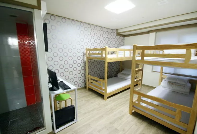 Пансион Goodstay Tomo Residence
