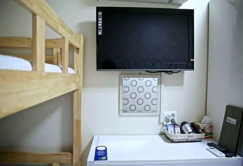 Пансион Goodstay Tomo Residence