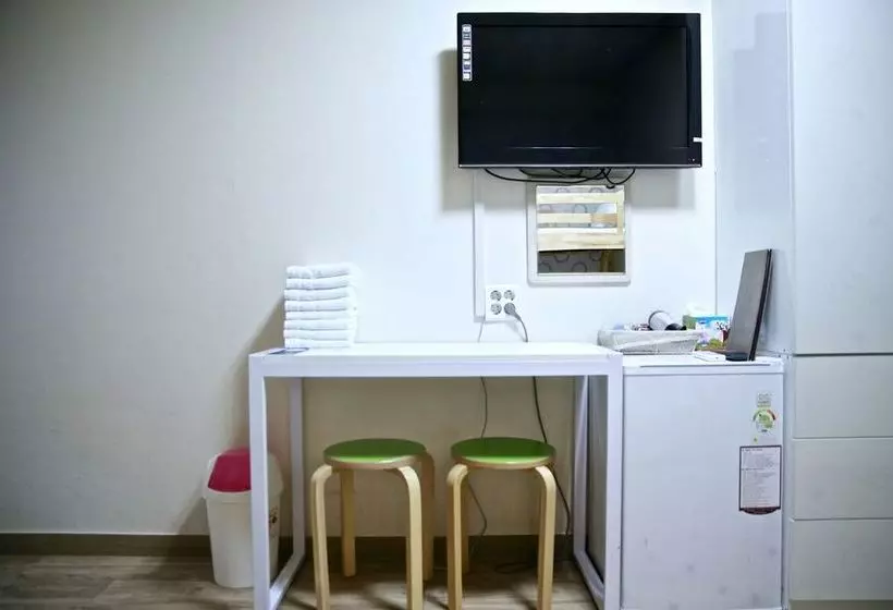 Пансион Goodstay Tomo Residence
