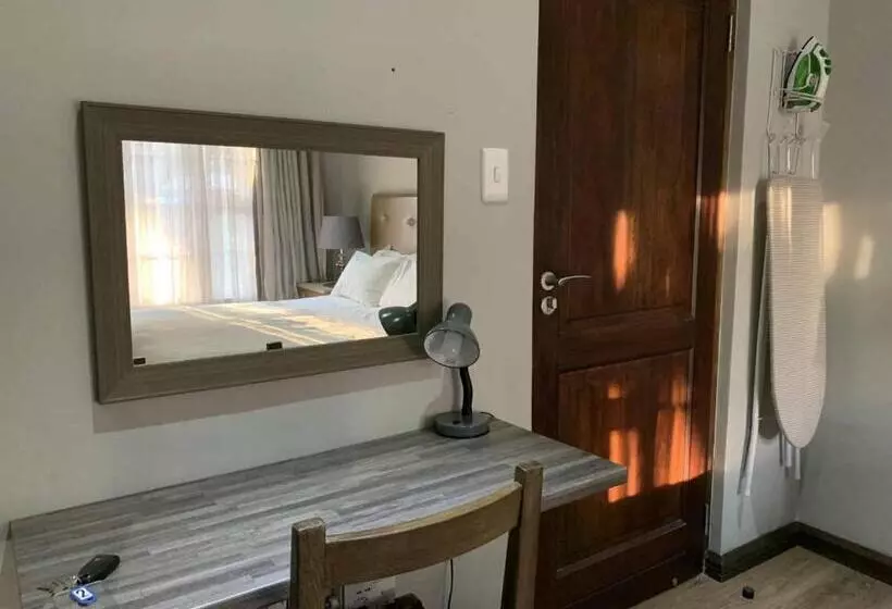 پانسیون Ilanda Guest House