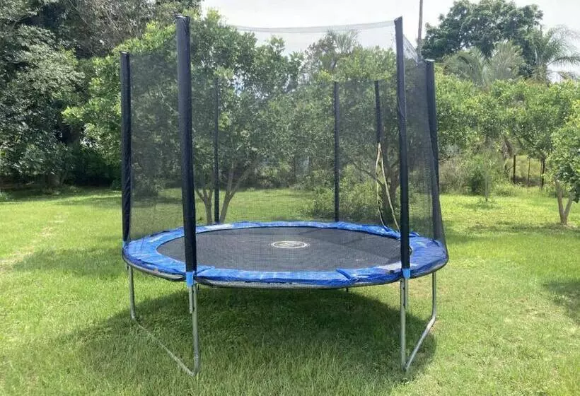 پانسیون Ilanda Guest House