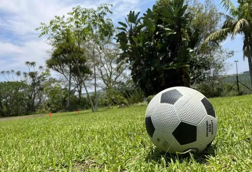 پانسیون Ilanda Guest House