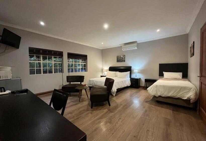 بنسيون Ilanda Guest House