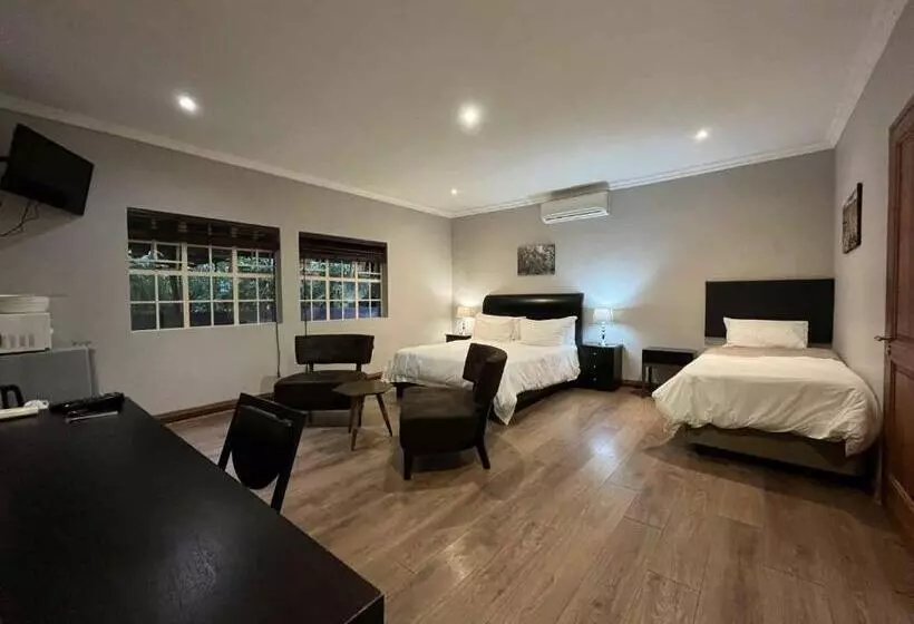 پانسیون Ilanda Guest House