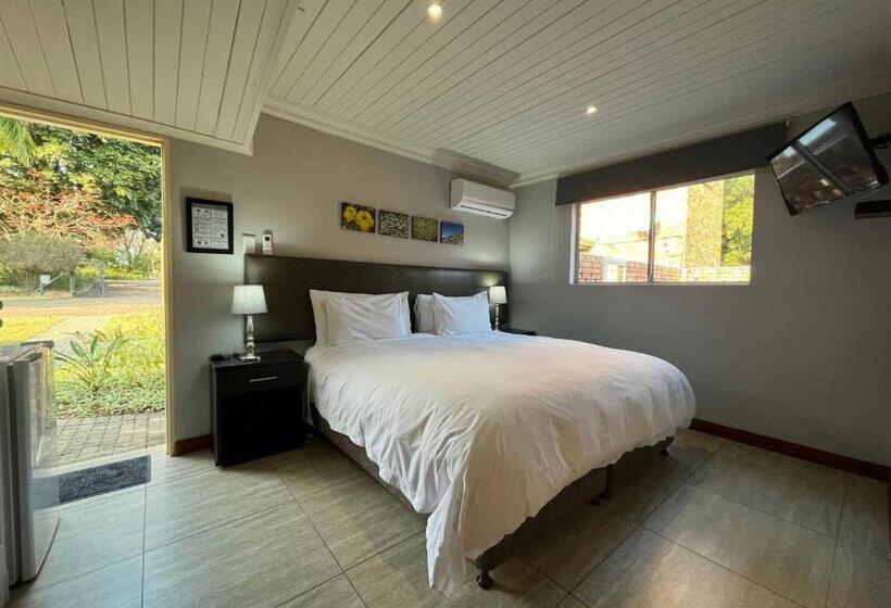 بنسيون Ilanda Guest House