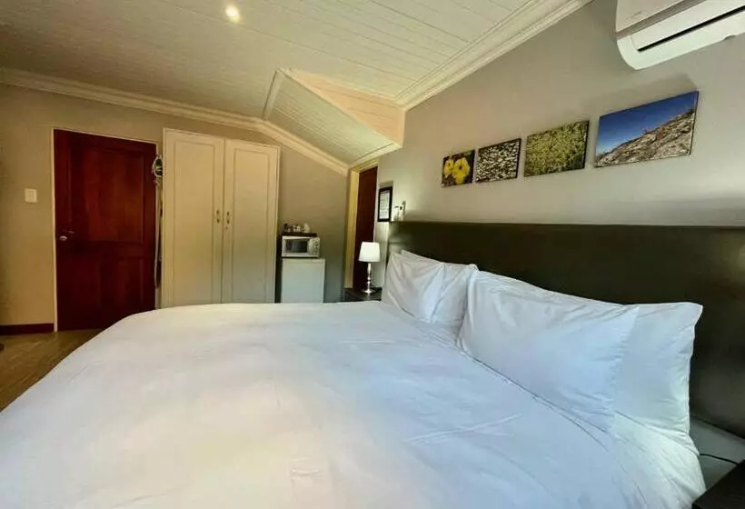 پانسیون Ilanda Guest House