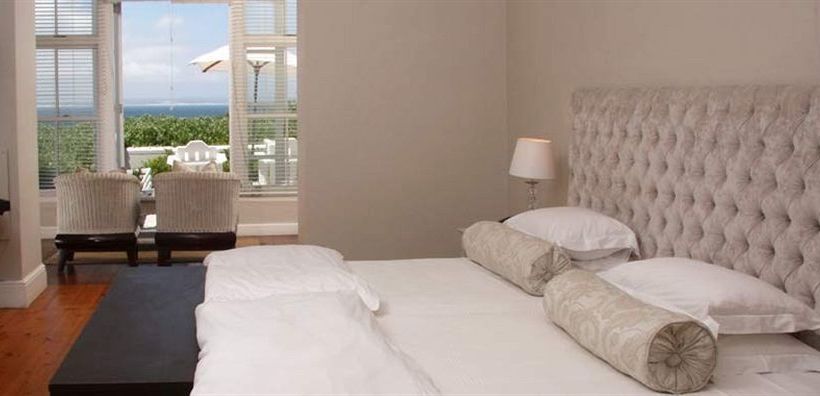 פנסיון Ocean Eleven Guest House