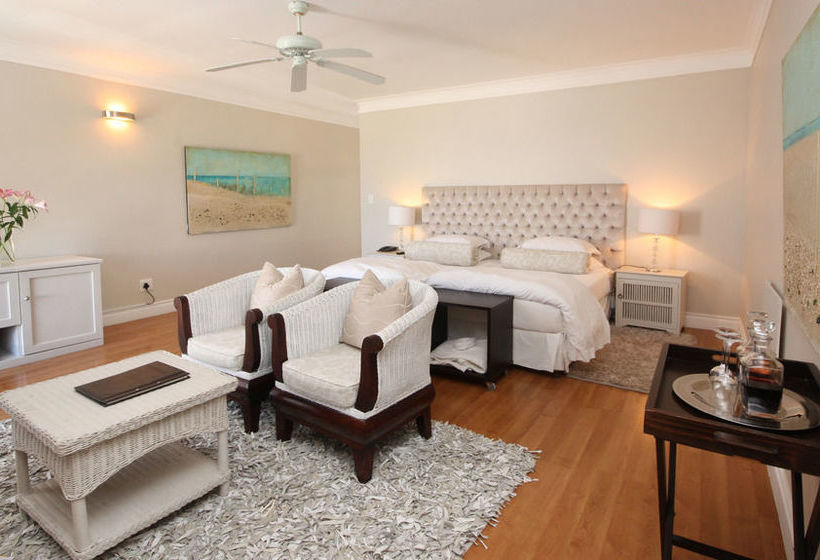 פנסיון Ocean Eleven Guest House