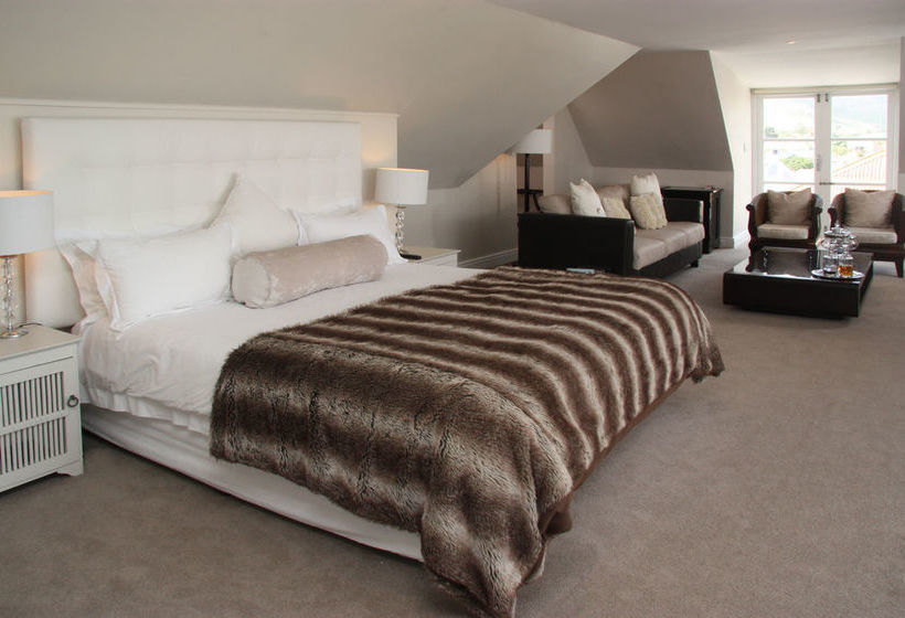 פנסיון Ocean Eleven Guest House