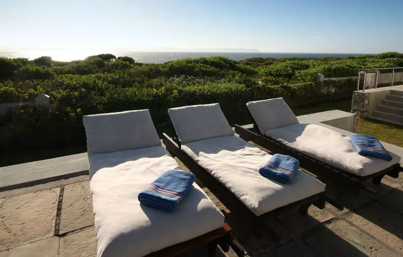 פנסיון Ocean Eleven Guest House