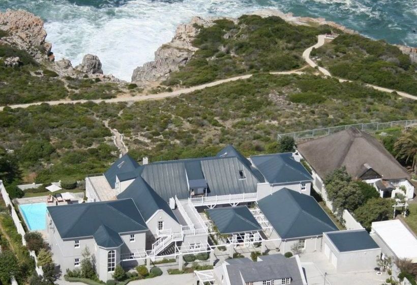 פנסיון Ocean Eleven Guest House