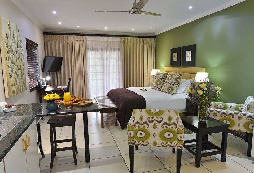 بنسيون Rivonia Premier Lodge