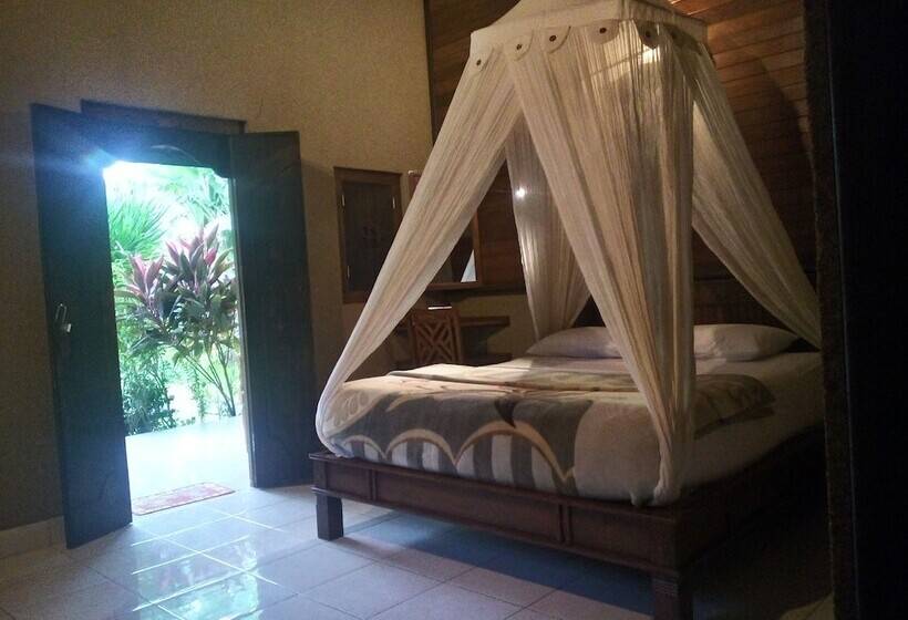 بنسيون Suka Sari Cottages